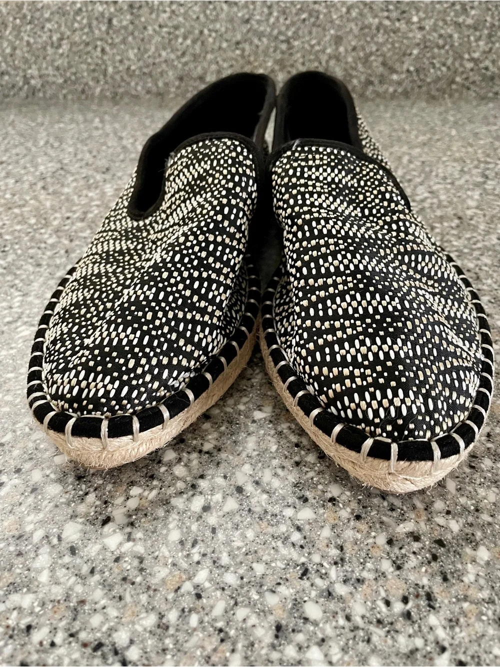 NWOT Universal Thread Slip-On Espadrilles Women’s Size 10